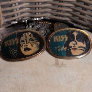 Kiss Black and Gold Belt Chic Accessory